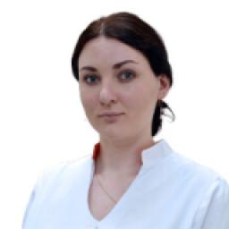 Крюкова (Бритова) Наталья Дмитриевна